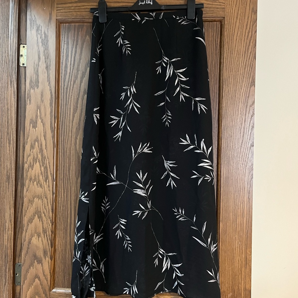 Long skirt